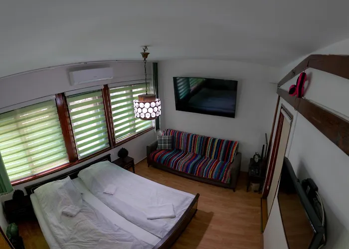 Pink Houdini Home