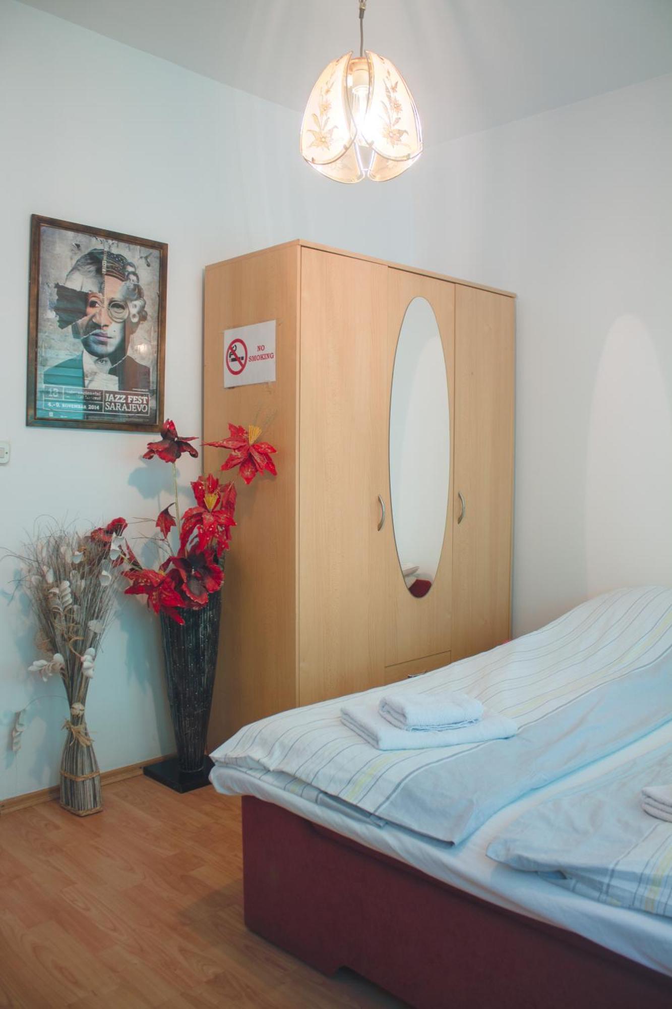 Apartment Pink Houdini Sarajevo