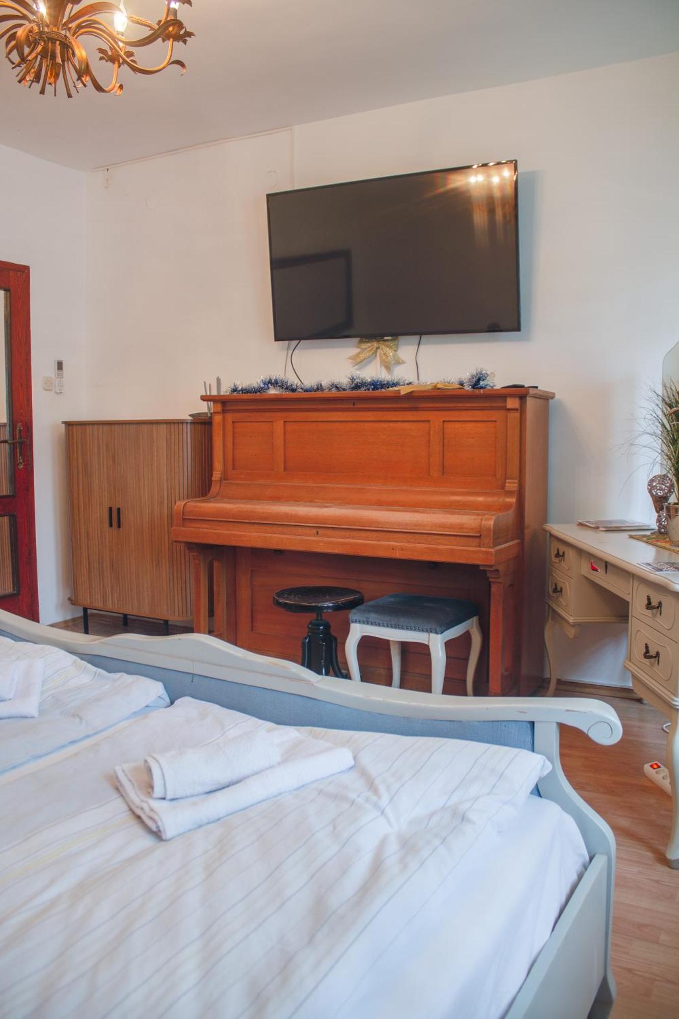 Apartment Pink Houdini Sarajevo